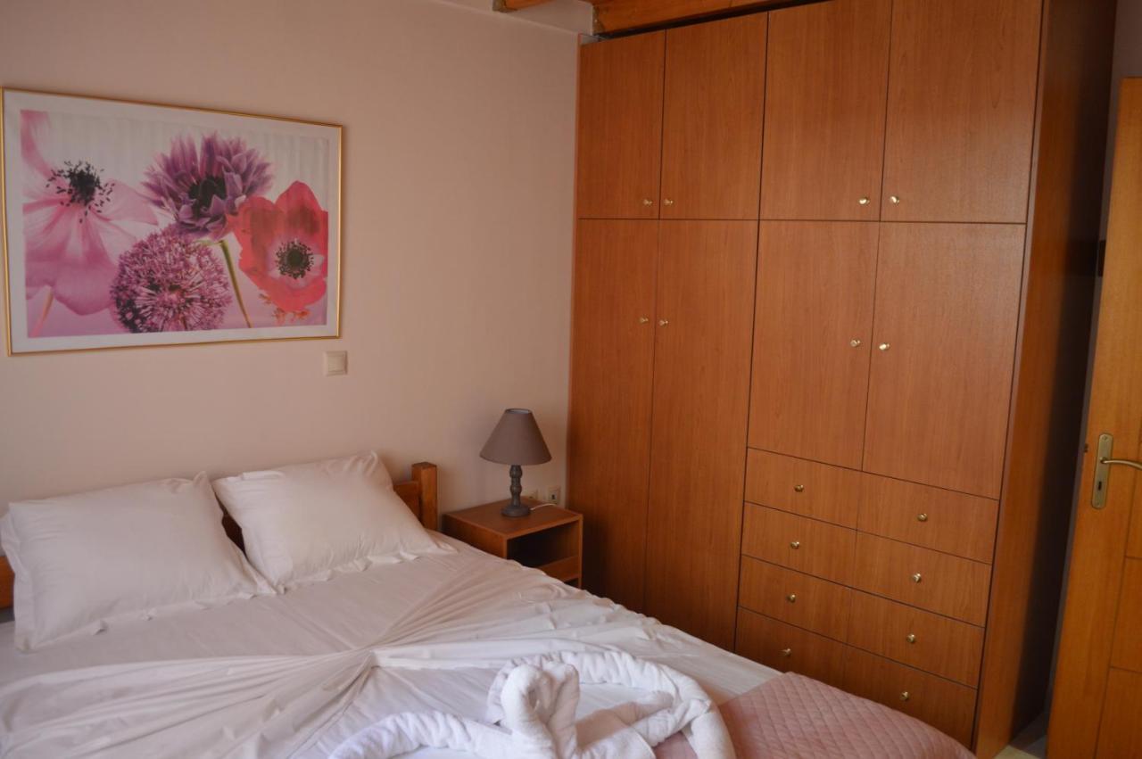 Anastasias Apartment Center City By Dimitropoulos Aígion Luaran gambar
